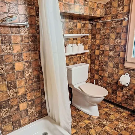 Pitschun By Interhome 木屋 格林德瓦